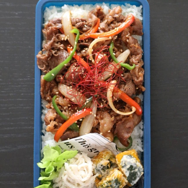 男子高校生弁当とプルコギたまごサンド