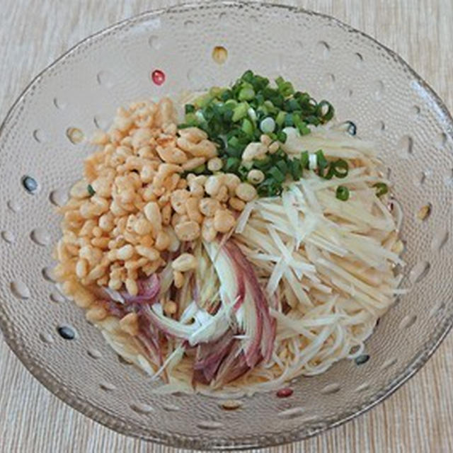 新生姜と天かす他のぶっかけそうめん