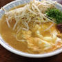今日の昼は日清「ラーメン屋さん 味噌味」