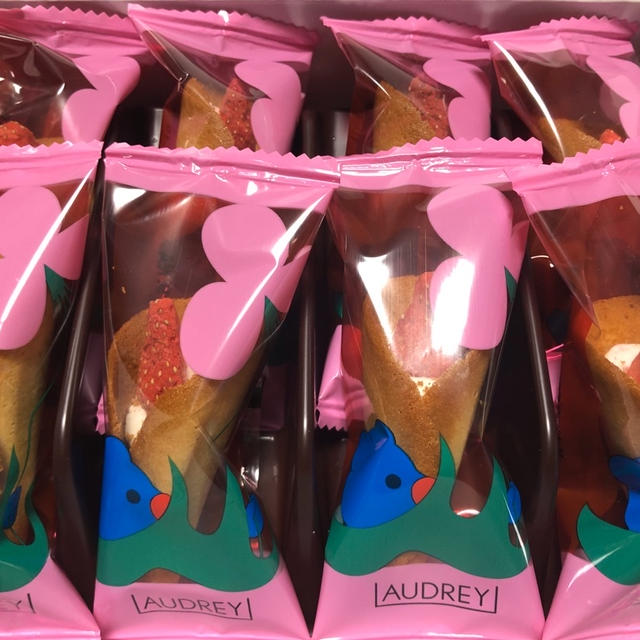 オードリー　AUDREY グレイシア　横浜高島屋で買いました