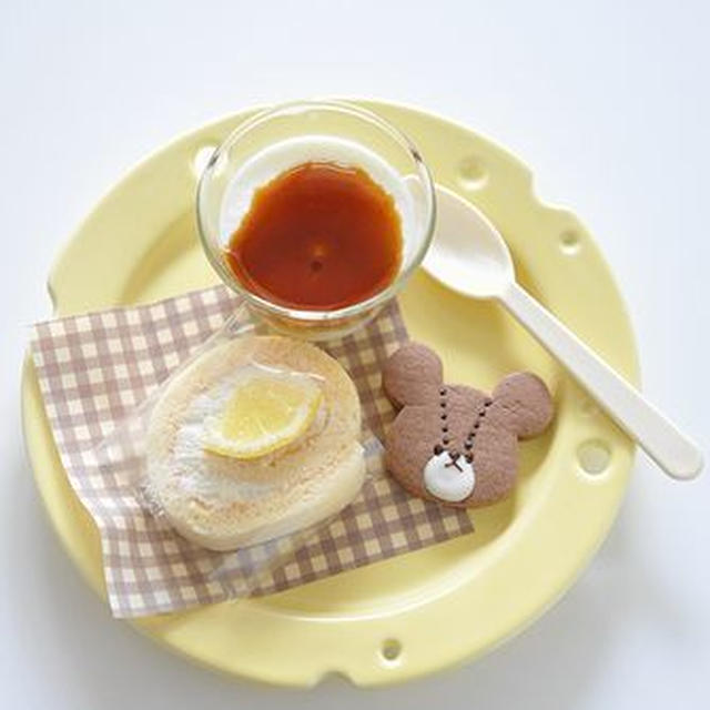 クリームチーズのロールケーキ