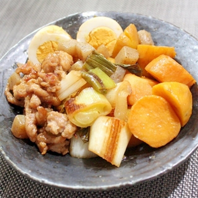 家族用★豚肉とさつまいもの甘酢炒め