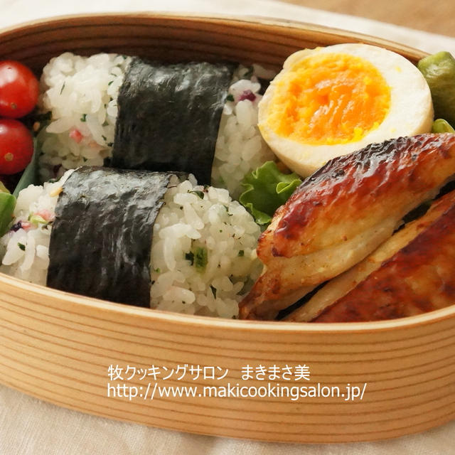 ≪鶏スペアリブカレー塩麴グリル弁当 ≫