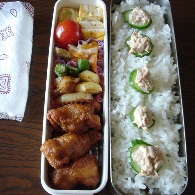 からあげ弁当と　ハンガーと私。