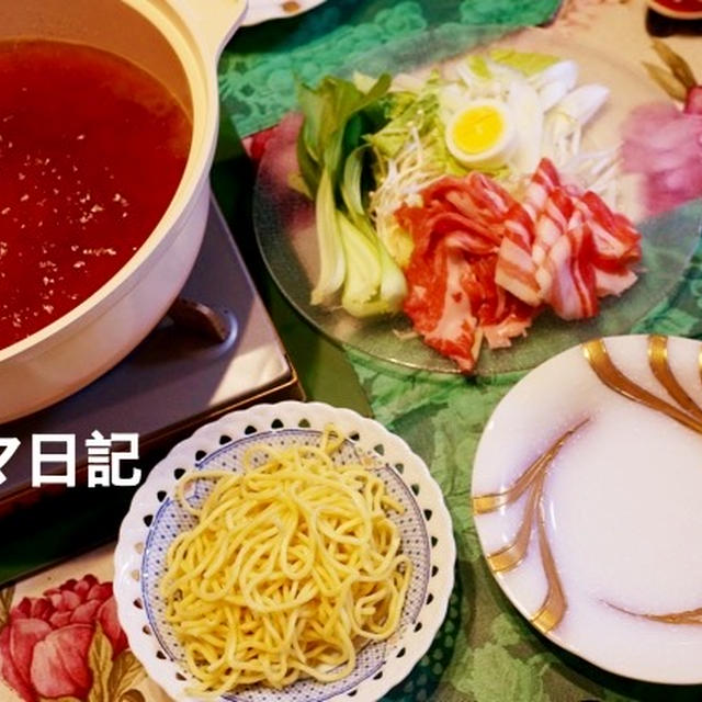 だし風味ラーメン鍋♪　Ramen Hot Pot