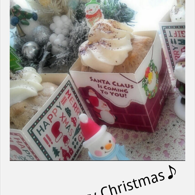 お子様と一緒に♪～ボウルひとつで簡単～クリスマス・チョコバナナカップケーキ♪