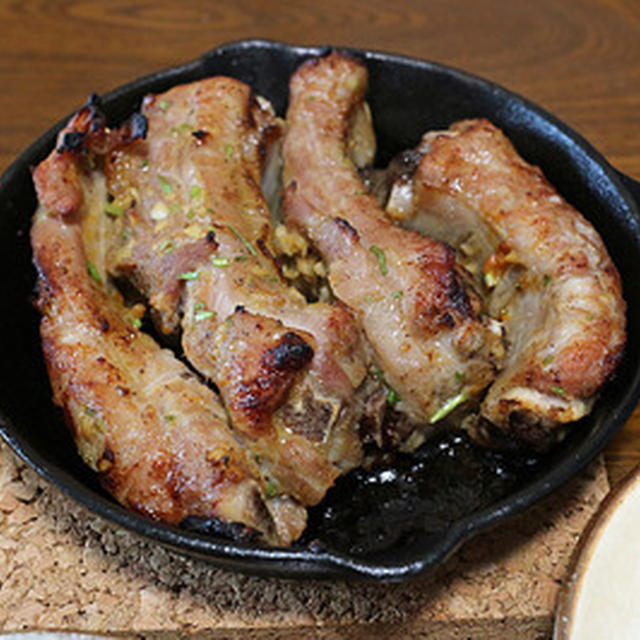 豚のバックリブをエスニック風に焼いてみた