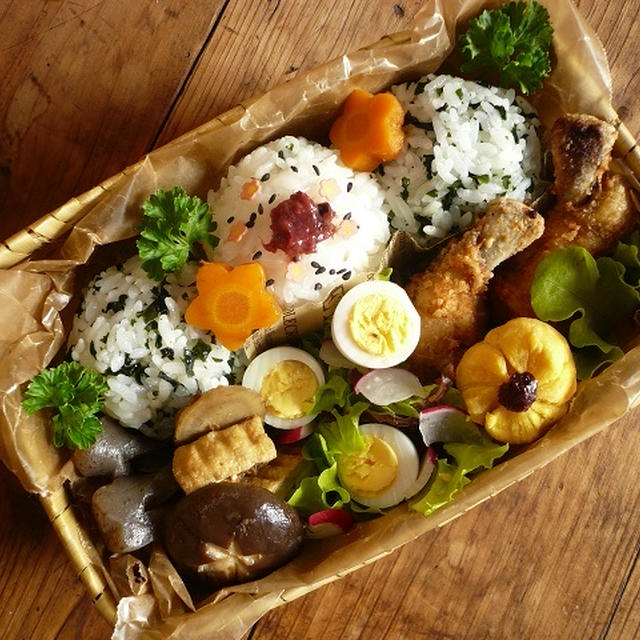 フライドチキン＆おにぎり弁当♪