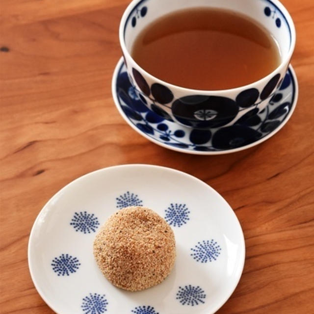 小島屋のとち餅。