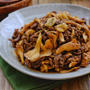 手荒れの季節による弊害と。＊牛肉と舞茸のにんにくオイバター炒め＊