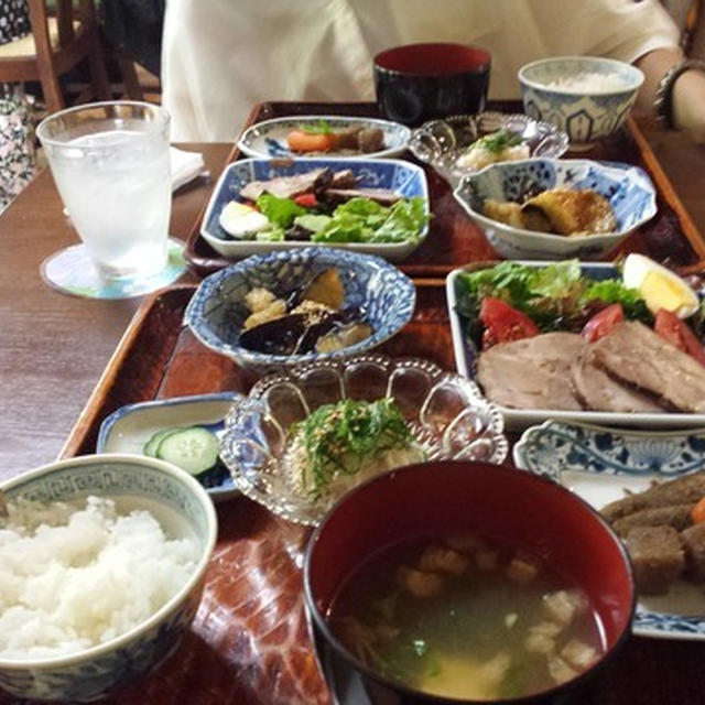 家庭料理「ミュゲ」でランチ