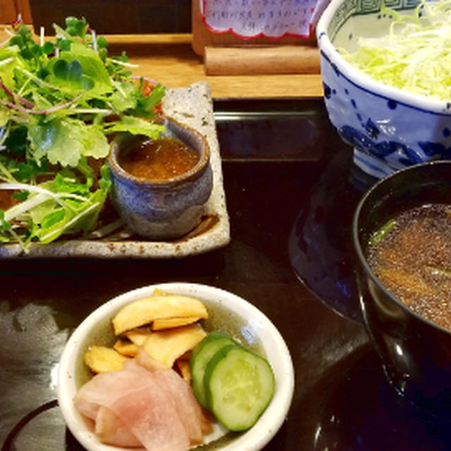 野菜たっぷりチキン南蛮定食