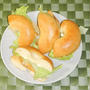 グリルドチキンのベーグルサンド