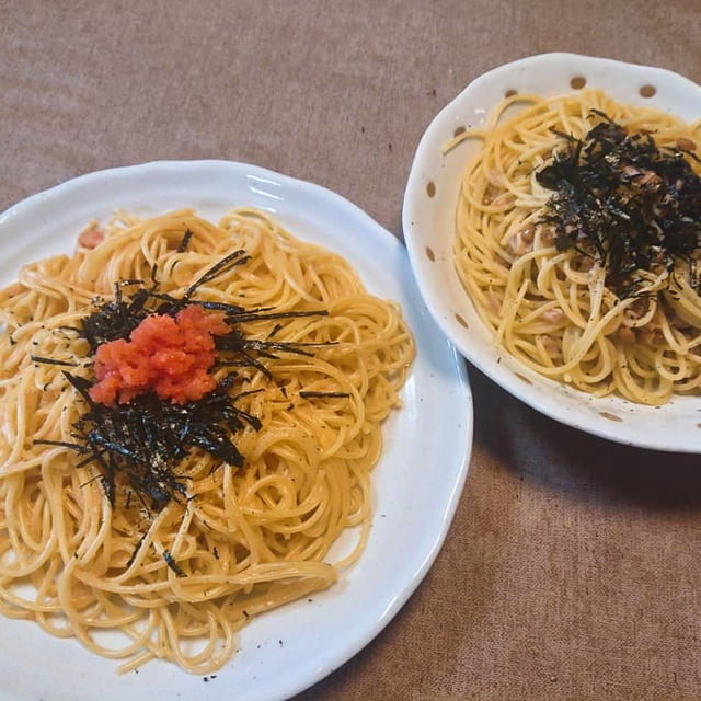 ランチは明太子パスタ＆ツナ納豆パスタ娘とお家ごはんお昼はリクエストでパスタランチ...