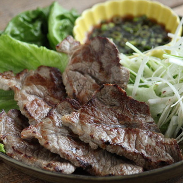 焼くだけ簡単・牛カルビの香味野菜ポン酢