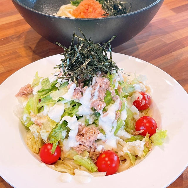 ヨーグルトでシーザードレッシングうどんです！！