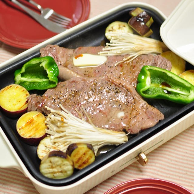 忙しい年末におすすめのお急ぎごはん2日分【ひと鍋で煮るだけ牛丼】【ホットプレートで牛牛焼き】