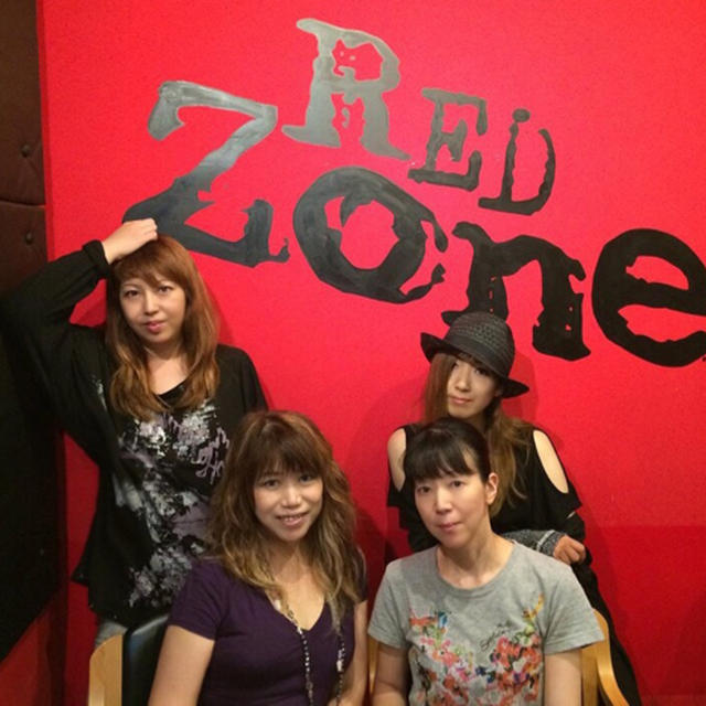 ライブハウスでリハーサル & プレゼント♪
