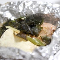 秋鮭とお豆腐のホイル焼き