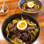 万願寺唐辛子の焼肉丼です！！