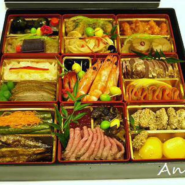 ☆今年のお正月は「高島屋2012年度おせち」☆