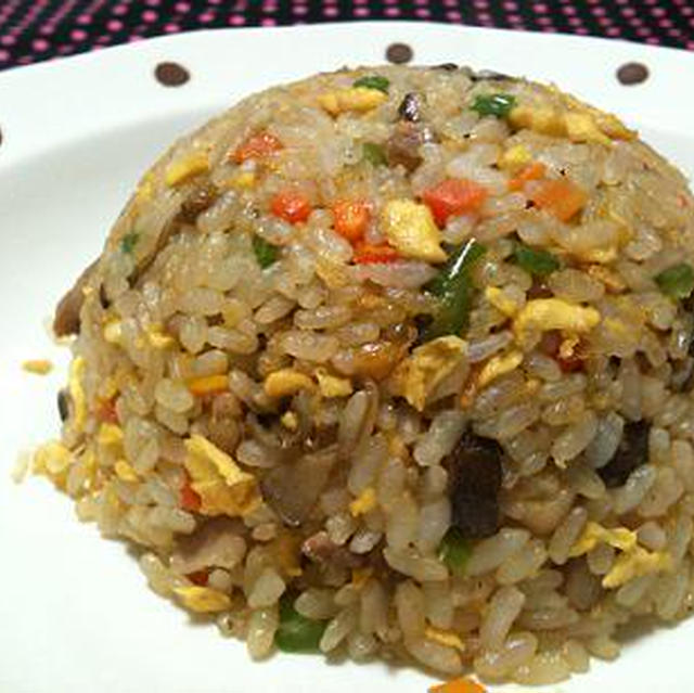 椎茸と野菜のチャーハン（わさび醤油味）☆