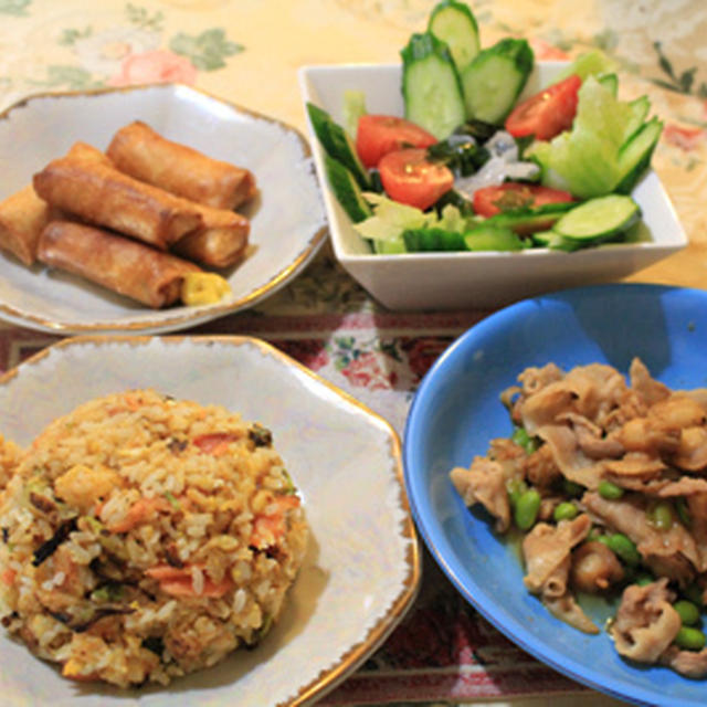 帆立と豚肉と枝豆の中華炒め、鮭炒飯、春巻き