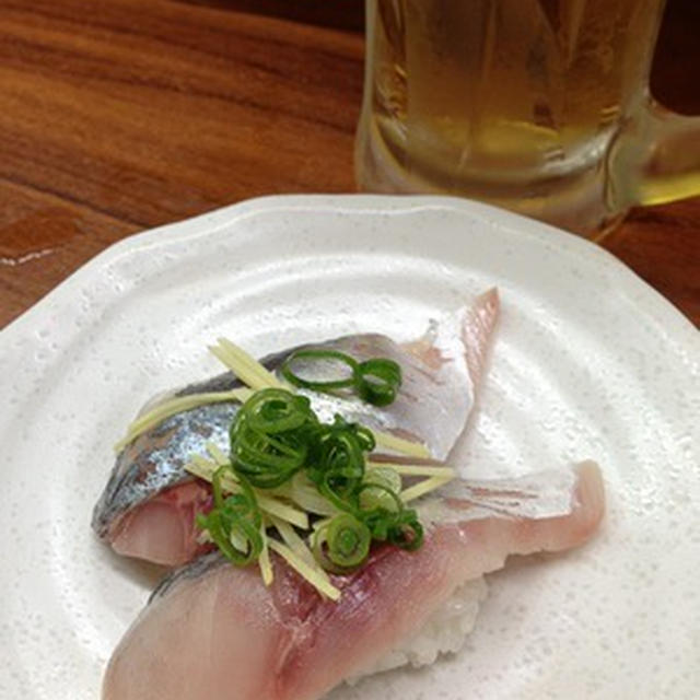 買い物の途中でオヤツ？