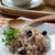 黒オリーブご飯♪桜の花びらと雪が・・・・