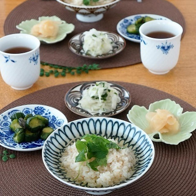 生姜の炊き込みごはんで出汁茶漬け