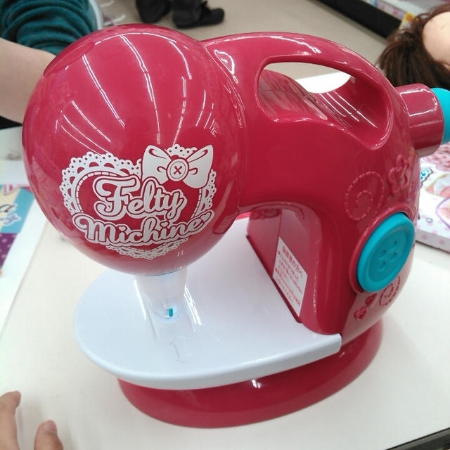 糸を使わないフェルティミシンとは？