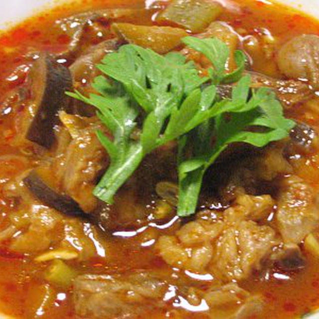 牛すじ肉と茄子のトマト煮