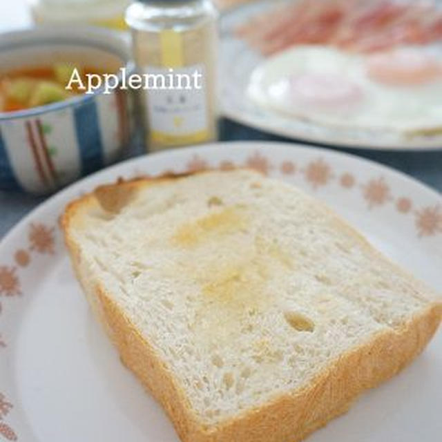 アンデルセン 石窯パンと和風シュガートーストと牛ステーキの晩ごはん       