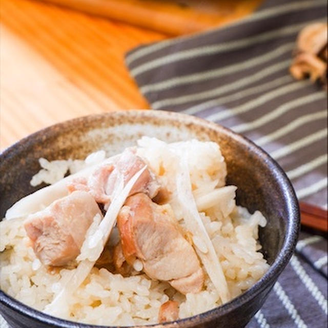 至高の鶏ごぼう炊き込みご飯の作り方。一手間で美味しくなるワンポイント