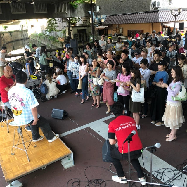 白金商店街「白金グルメまつり」フォーリンデブはっしー さんトークショー大人気♪