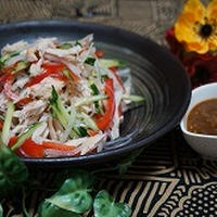 鶏胸のピリ辛セサミソース