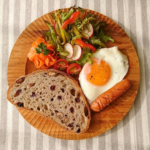 ＊ノアレザンで朝ごぱん♪＊
