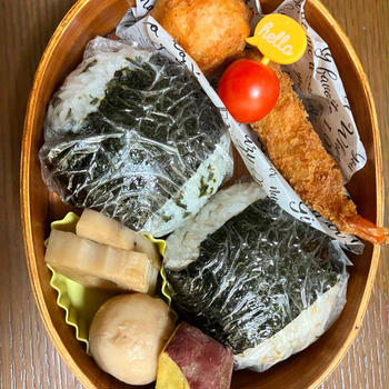 おにぎり弁当