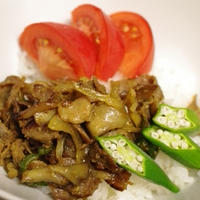 ターメリック炒めの甘旨ごはん（豚肉・はちみつ・甘麹）☆簡単バランス丼