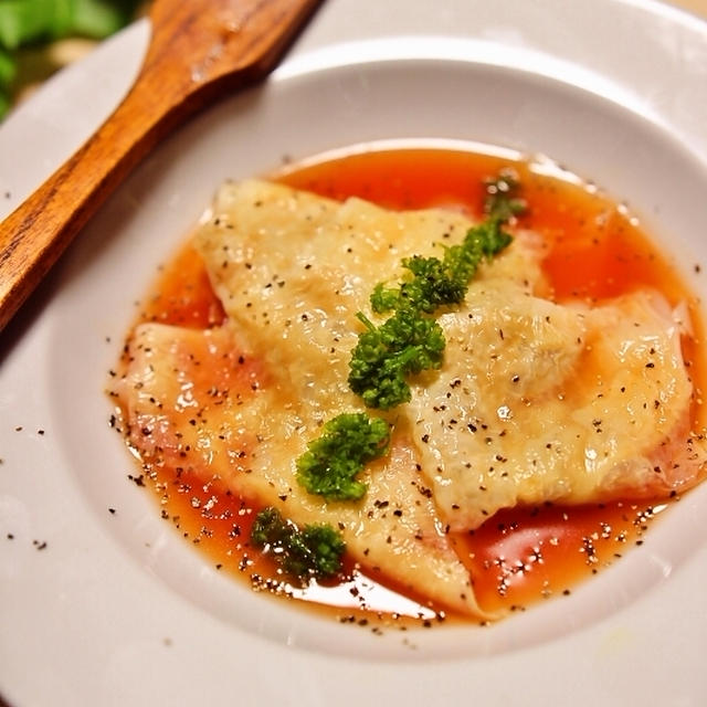 【乾物イタリアン】湯葉のラビオリ風トマトスープ仕立て