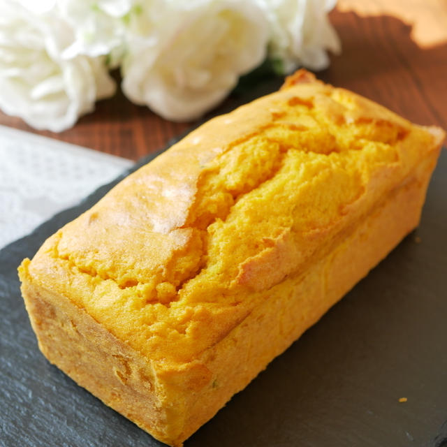 ハロウィンに！かぼちゃのパウンドケーキ♪どんどん混ぜて焼くだけ～