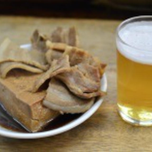 恵比寿で昼からビールと肉豆腐！？