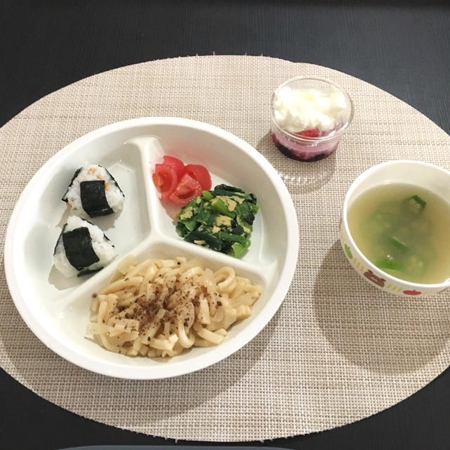 幼児食 焼うどんと納豆おにぎり おくらのおすまし By うさぱんさん レシピブログ 料理ブログのレシピ満載