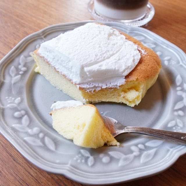 【ローソン盛りすぎ】ふわもち生シフォンは買えた？売り切れ注意＆夫の入荷時間情報も！
