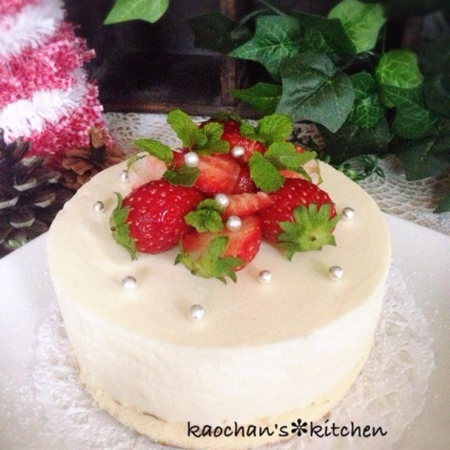 純白の♡ホワイトチョコレアチーズケーキ。イオンなう。