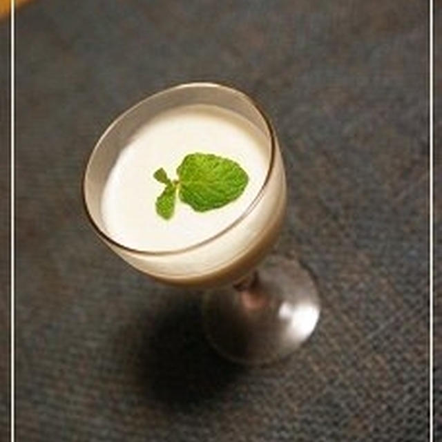 酒粕ペーストで簡単「酒粕ババロア」♪