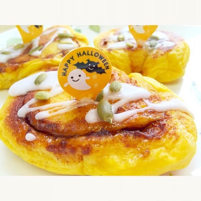 １０月は、ハロウィンに楽しめる！「栗かぼちゃをたっぷり使ったパンプキンパン&お菓子とランチ作り」
