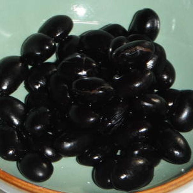 炊飯器で作る黒豆