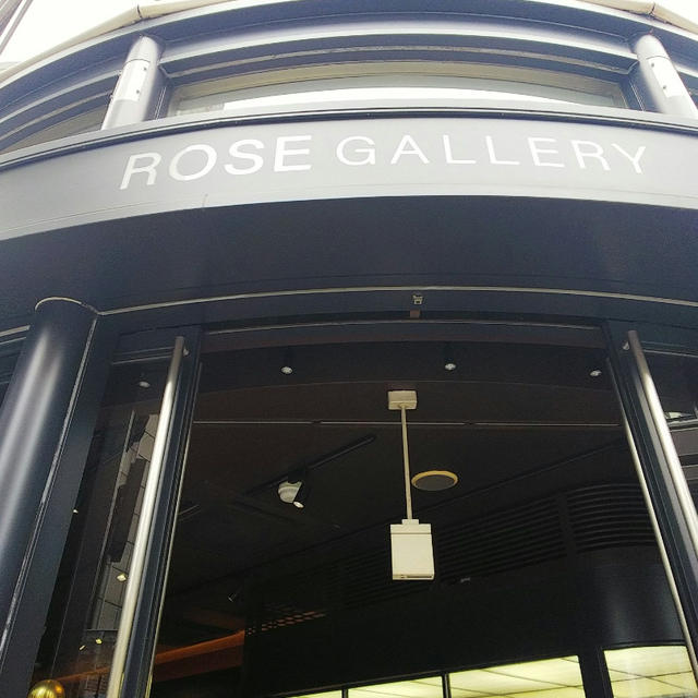 ROSE GALLERY 銀座店 -Flower shop-