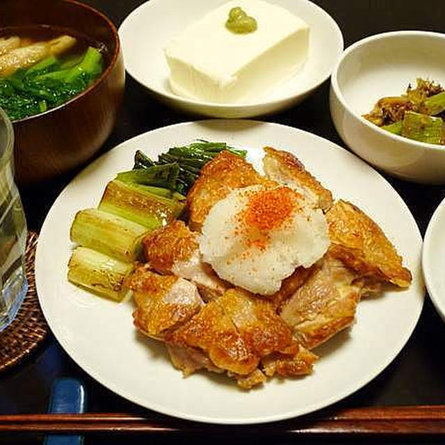 鶏は塩焼きがうまいのである。